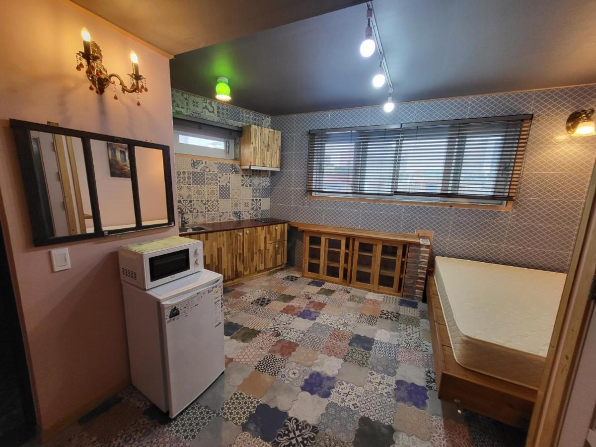 Deluna House Mokpo Eksteriør bilde
